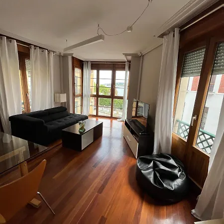 Friendly Vistas Mar Apart 3H Y Garaje Gijon Exterior photo